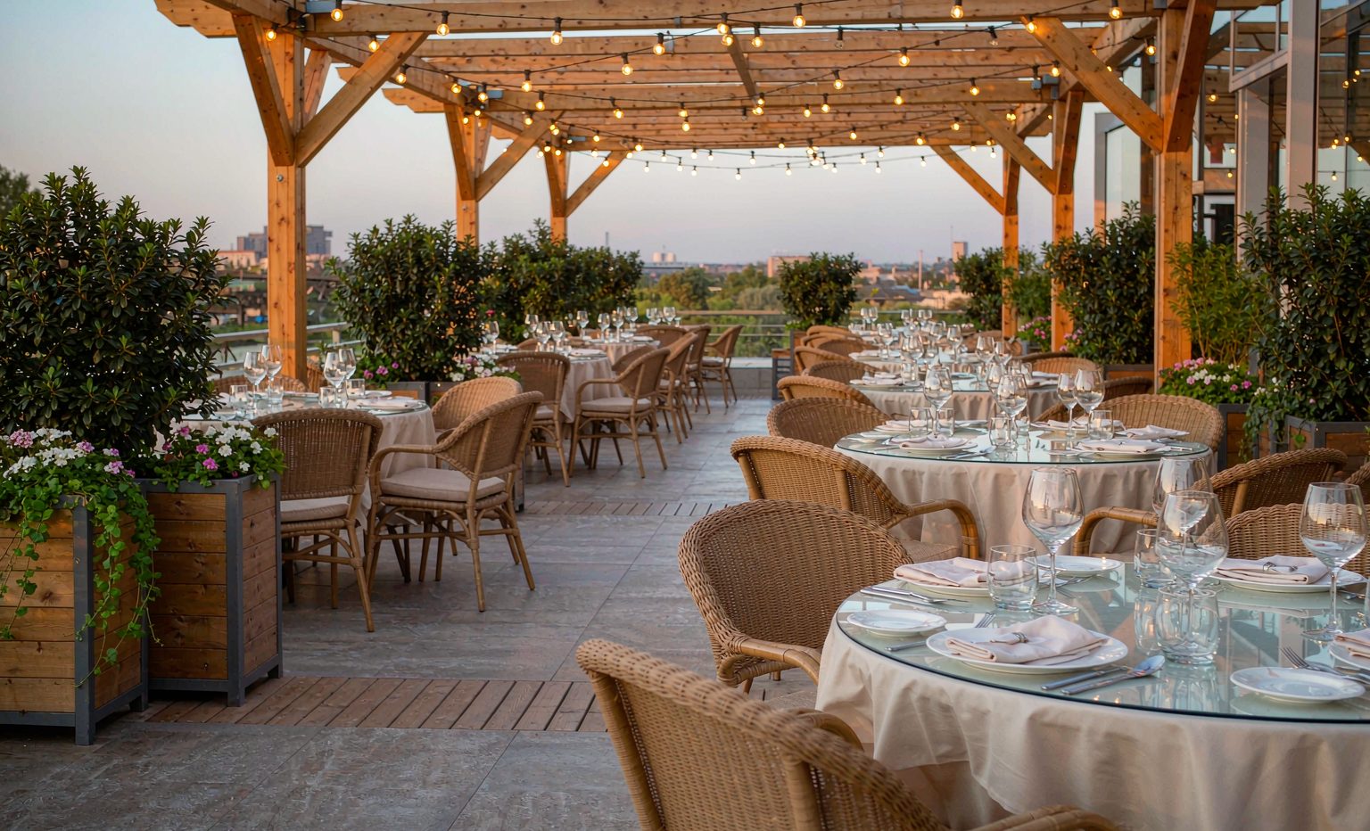 Restaurant terraces
